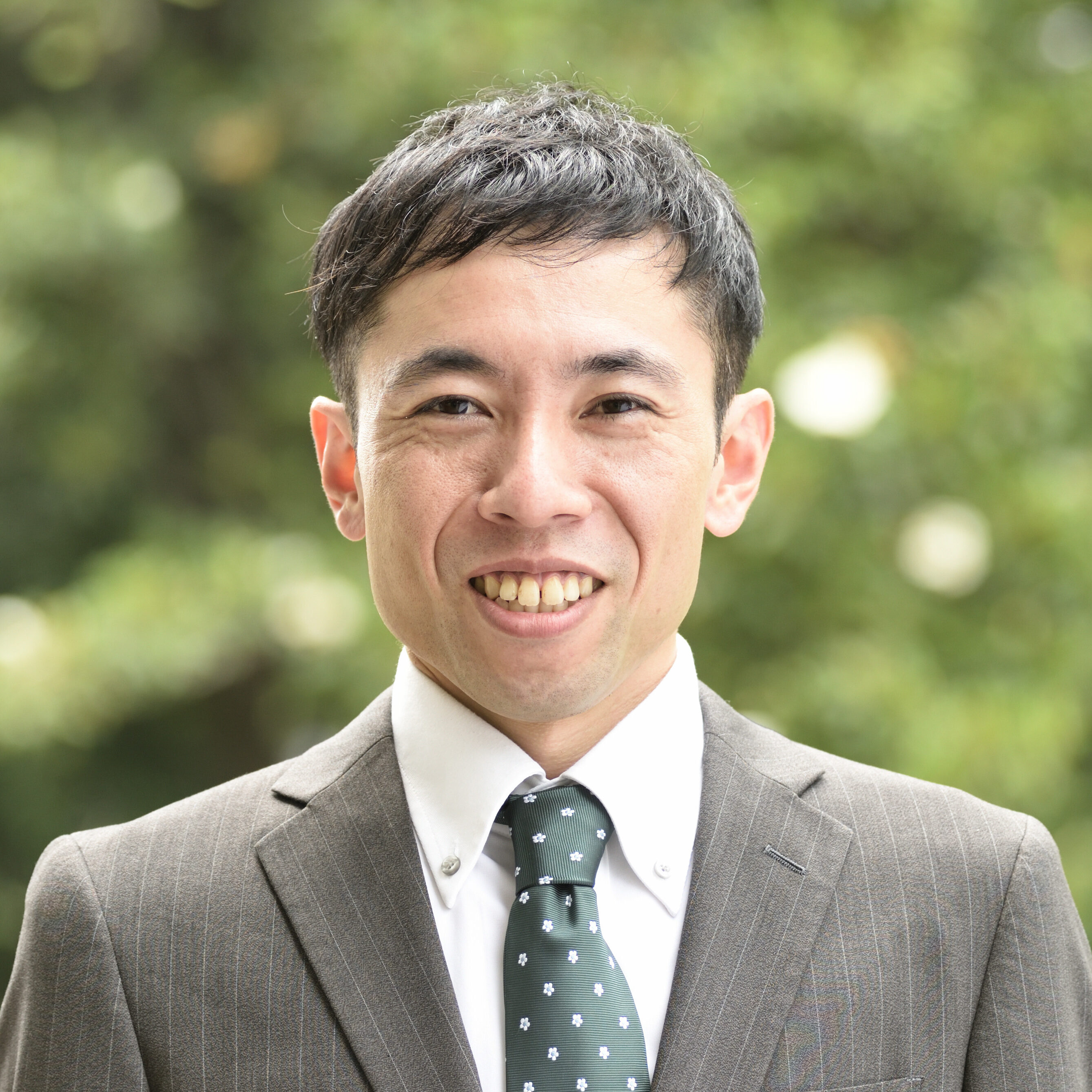 上向　輝宜